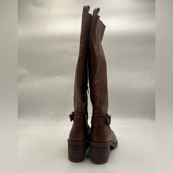Woman’s Zodiac Brown Leather Knee-High Boots - Picture 5 of 9